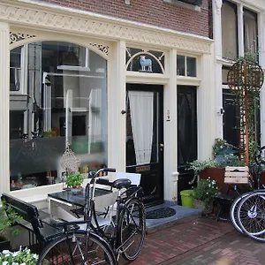 *** Bed & Breakfast The Blue Sheep Nederland